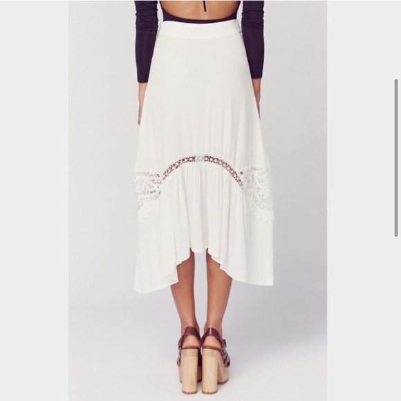 For love and lemons penelope skirt white lace crochet cutout midi maxi midaxi - Picture 3 of 8